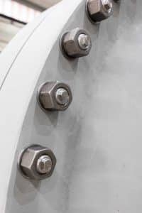 Simplex strainer DN900 in carbon steel, built in our vessel and steel fabrication, with quick-opening closure on the cover via threaded bolts