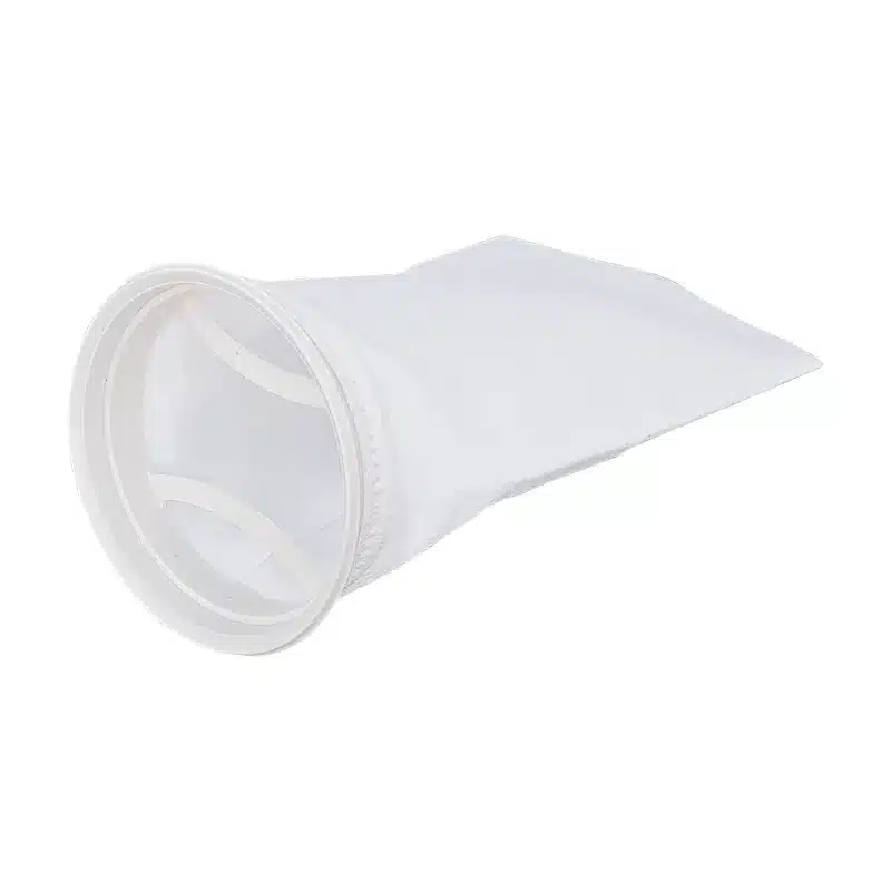 Felt filter bag with plastic clamping ring for filtration grades finer than 50 µm