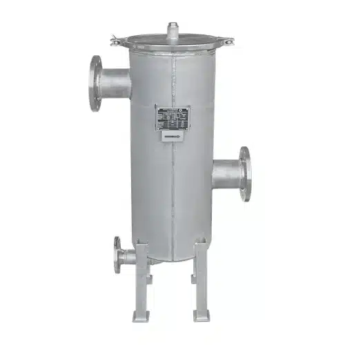 Simplex strainer DN100 PN10 in stainless steel with flange connection, quick-opening closure and support legs for fast cleaning with solids