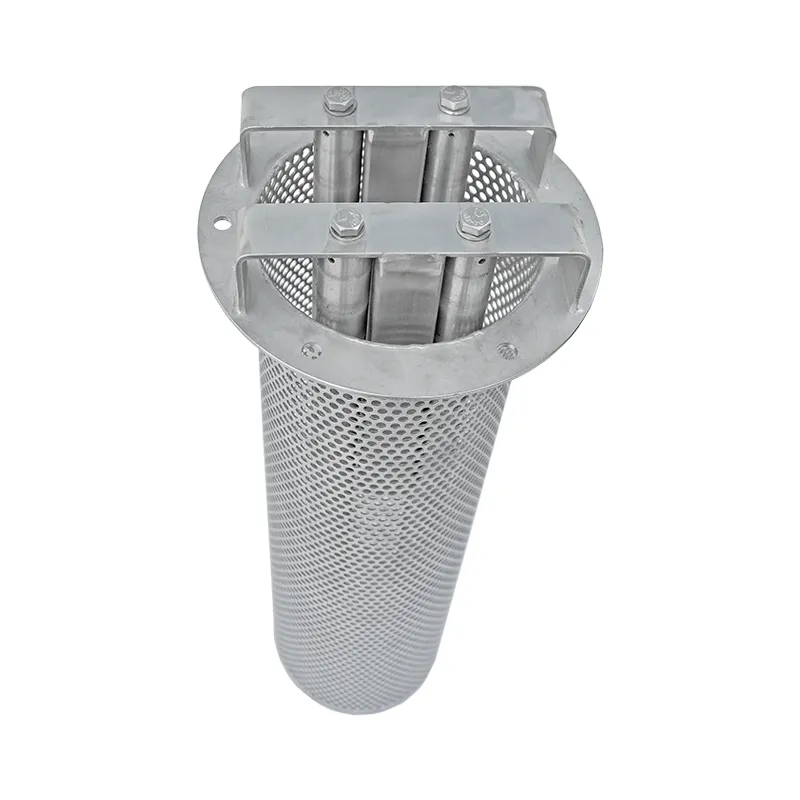 Strainer element with magnetic rods for the simplex strainer