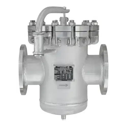 Basket strainer DN150 PN16 in stainless steel with quick-opening closure and cover lifting and swivel device for oils and thermal oils