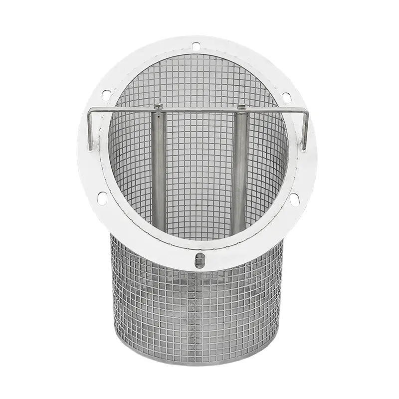 Strainer element with magnetic rods as magnetic strainer against magnetite and metal chips in cooling and heating water